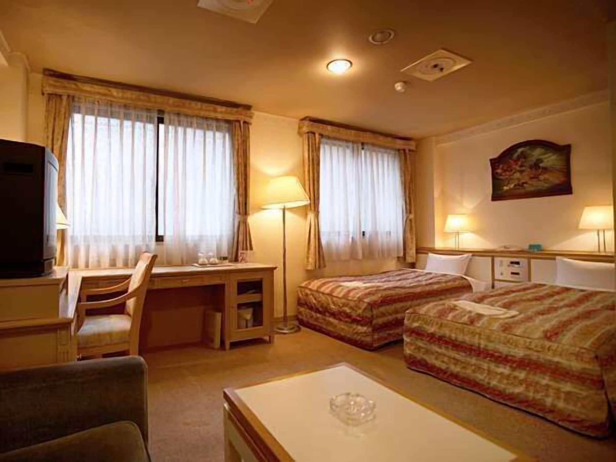 Hiroshima Intelligent Hotel Stadium Mae Extérieur photo